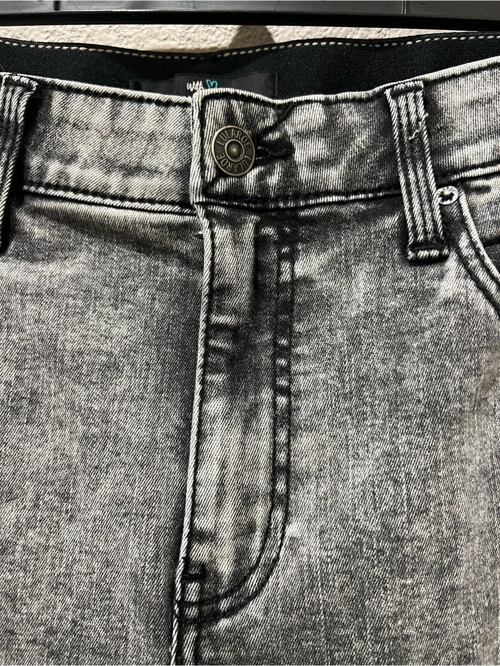 LuLaRoe Black Acid-Wash Women’s Skinny Jeans - Picture 5 of 8